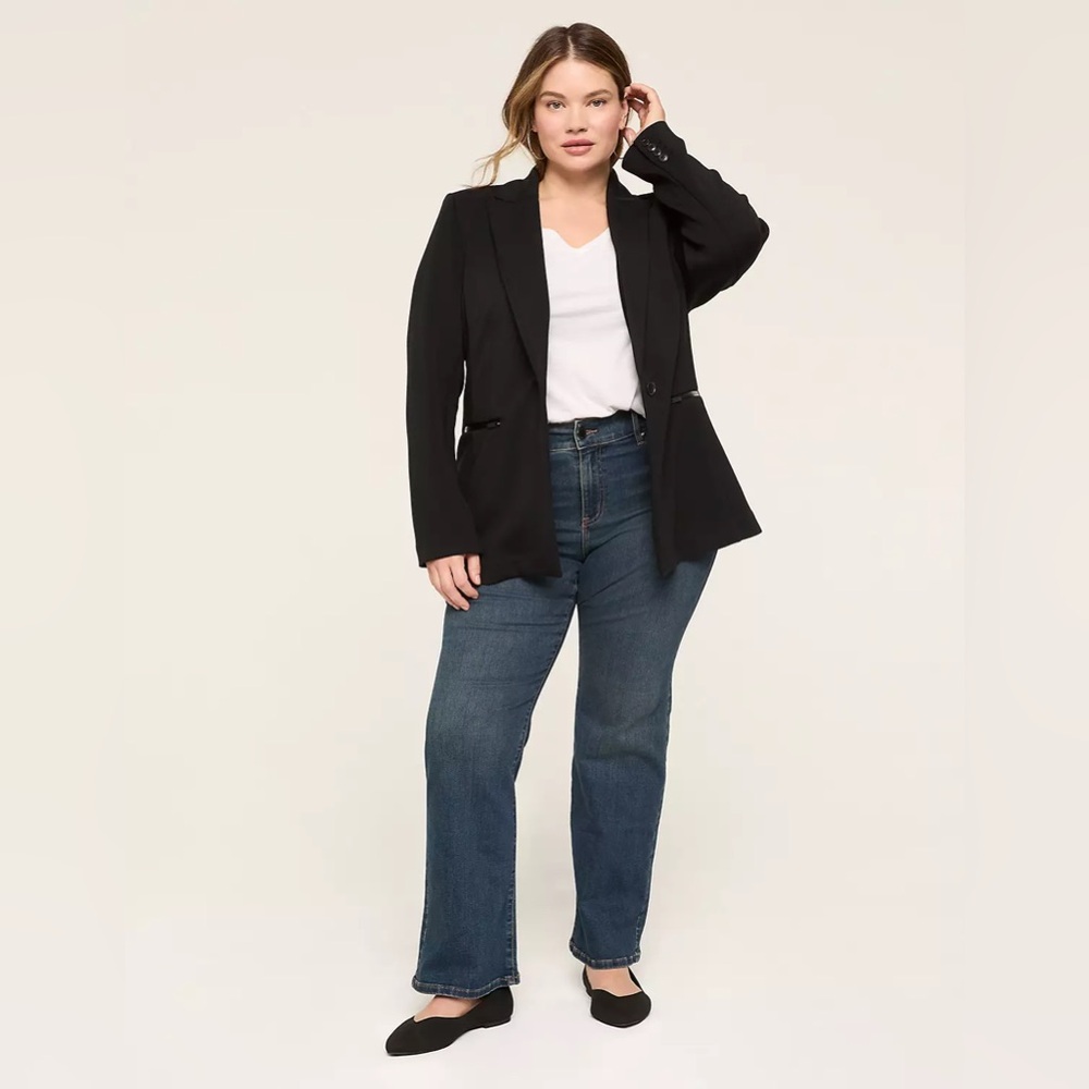 Lane Bryant Flex Magic Waistband Mid Rise Bootcut Size 28